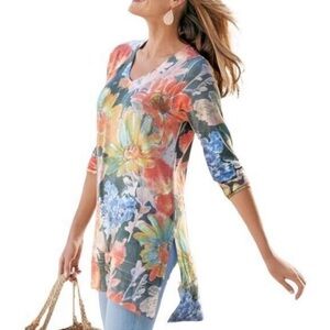 Soft Surroundings Floral Split Hem Sweater Medium